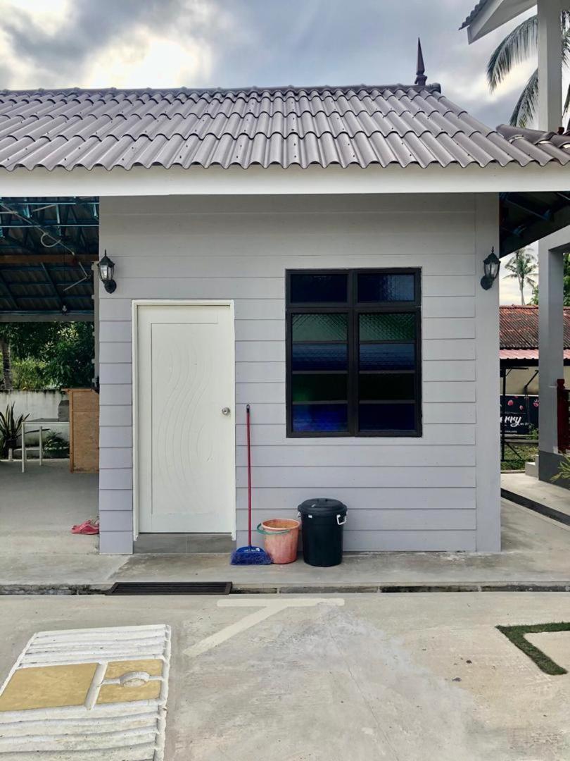 Lakse Inn Homestay Kampong Pengkalan Maras Ngoại thất bức ảnh