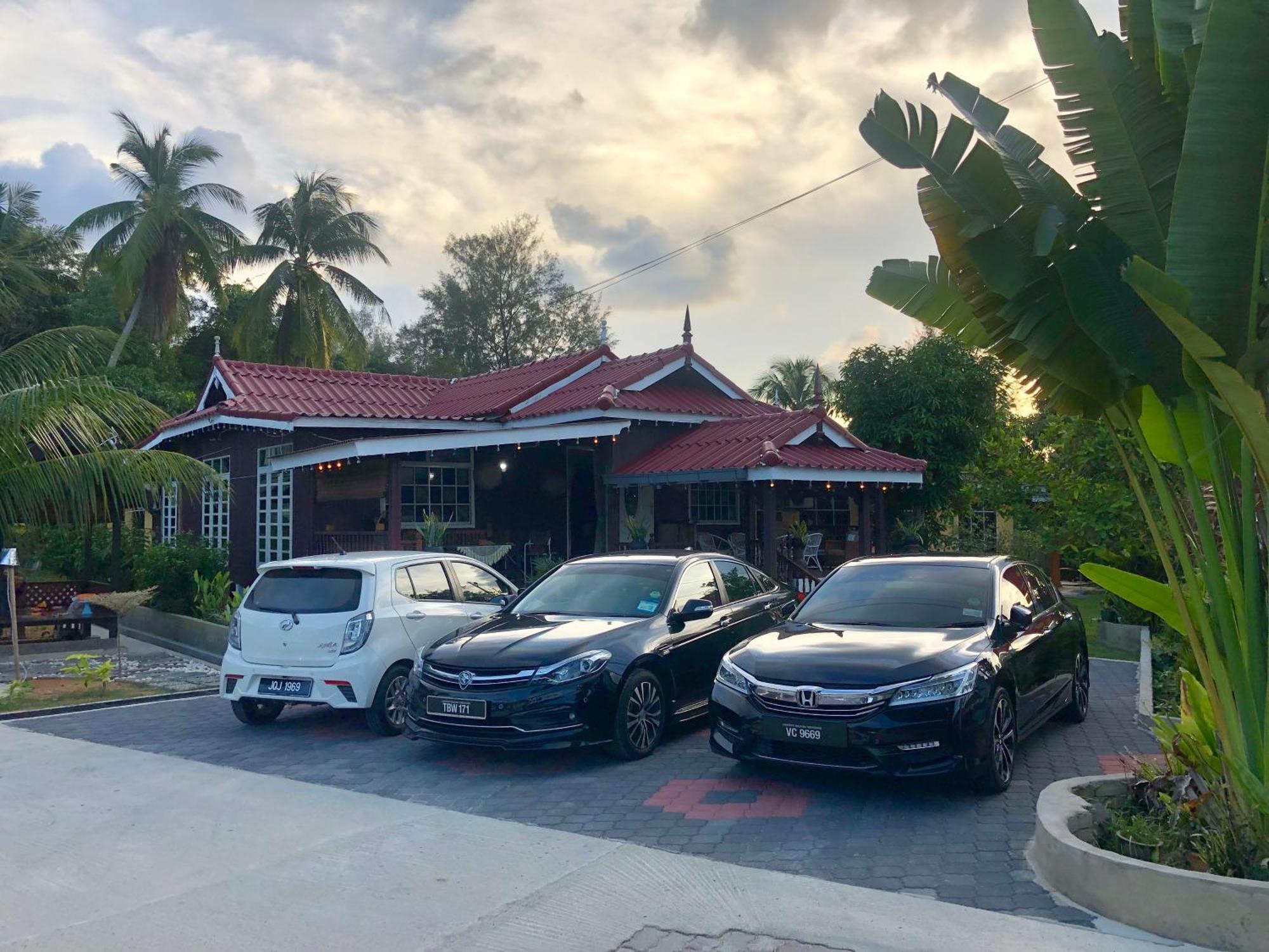 Lakse Inn Homestay Kampong Pengkalan Maras Ngoại thất bức ảnh