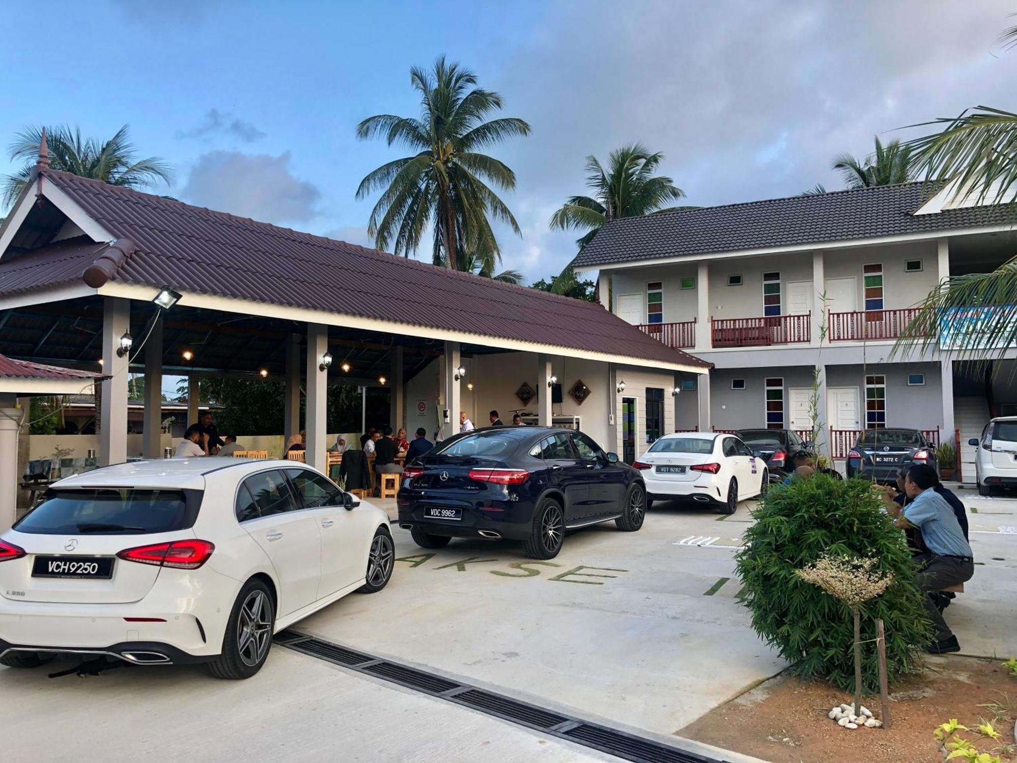 Lakse Inn Homestay Kampong Pengkalan Maras Ngoại thất bức ảnh